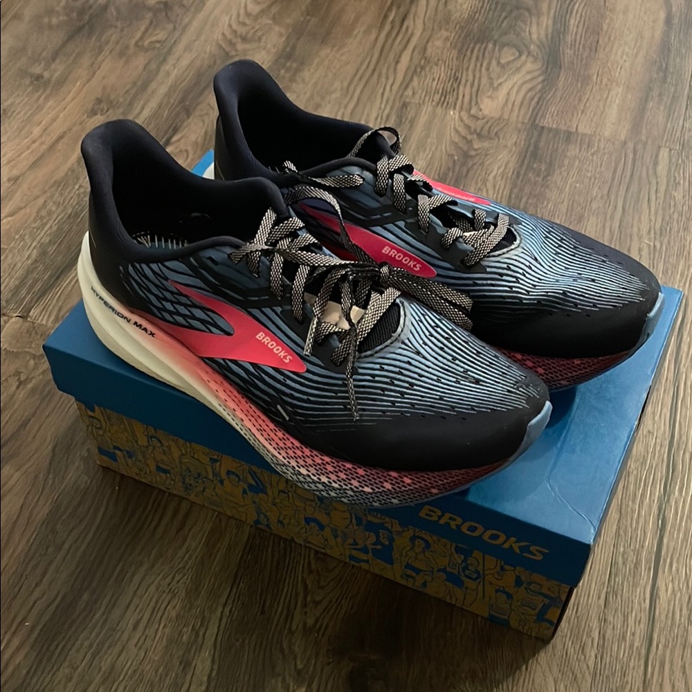 Brooks Hyperion Max